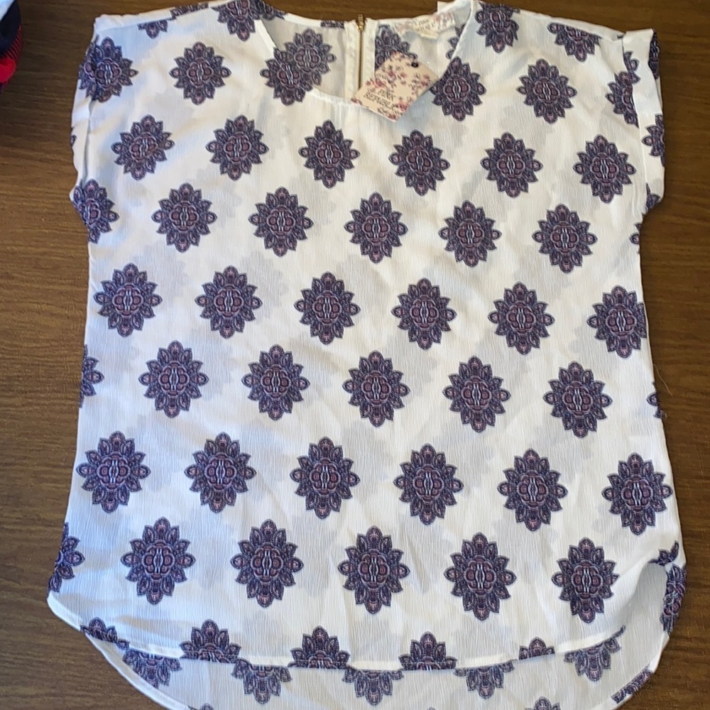 New top size L